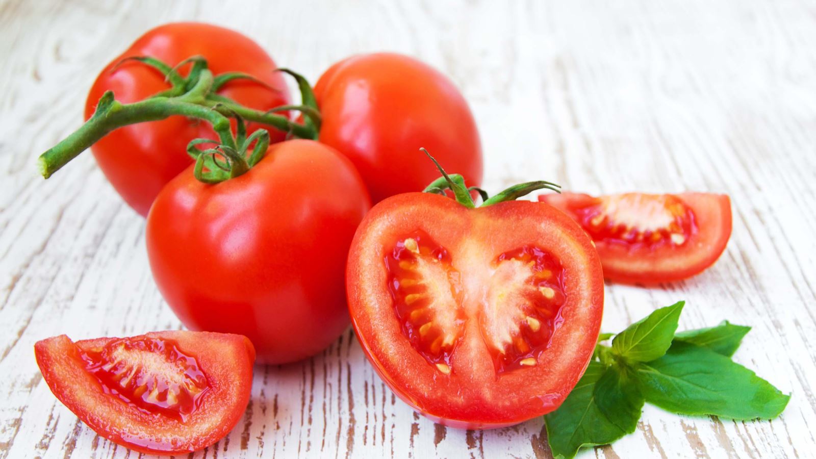 Chọn cà chua ngon